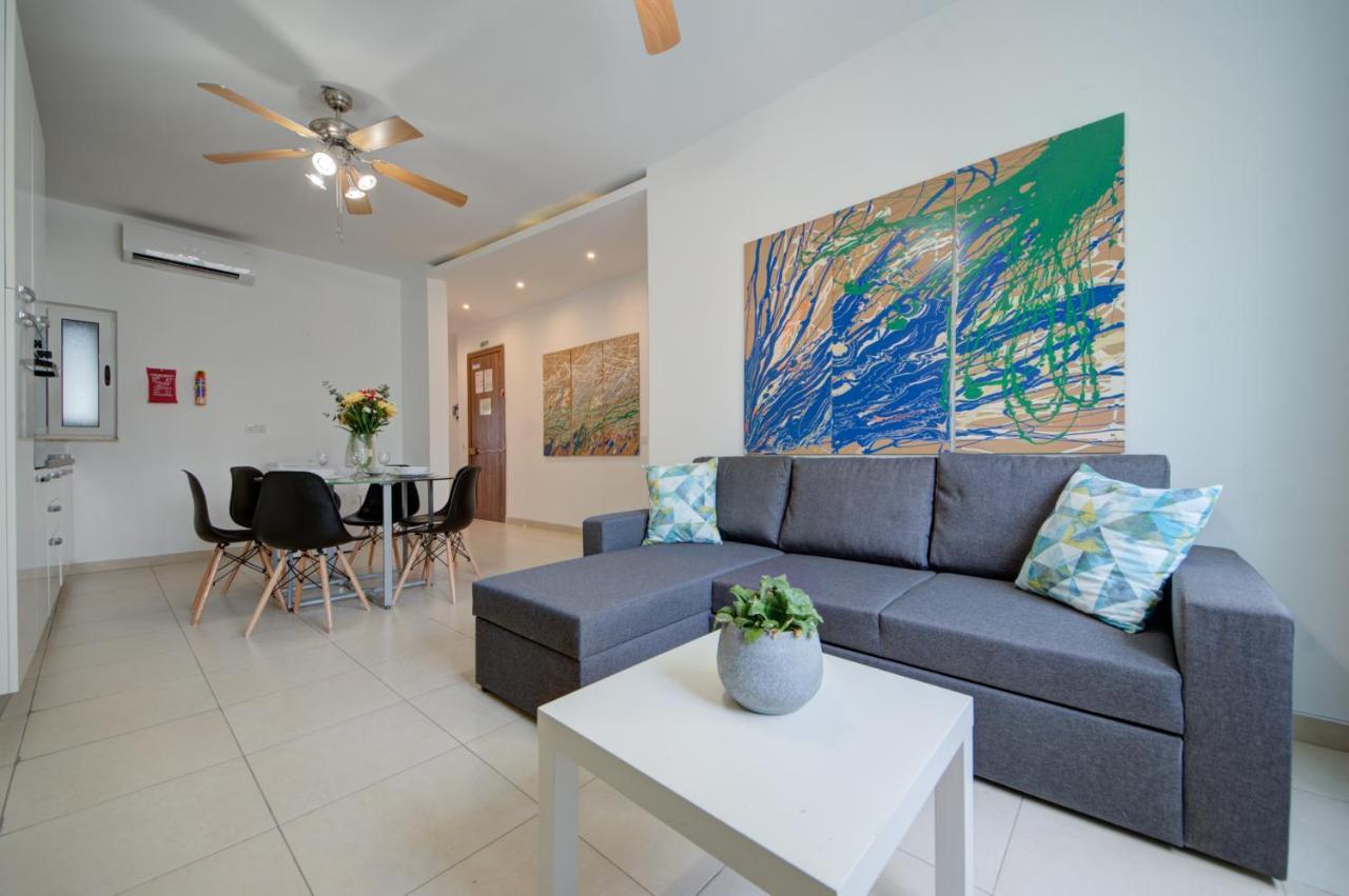 Azure Haven - Gzira Apartments And Penthouse By Shortletsmalta Екстериор снимка