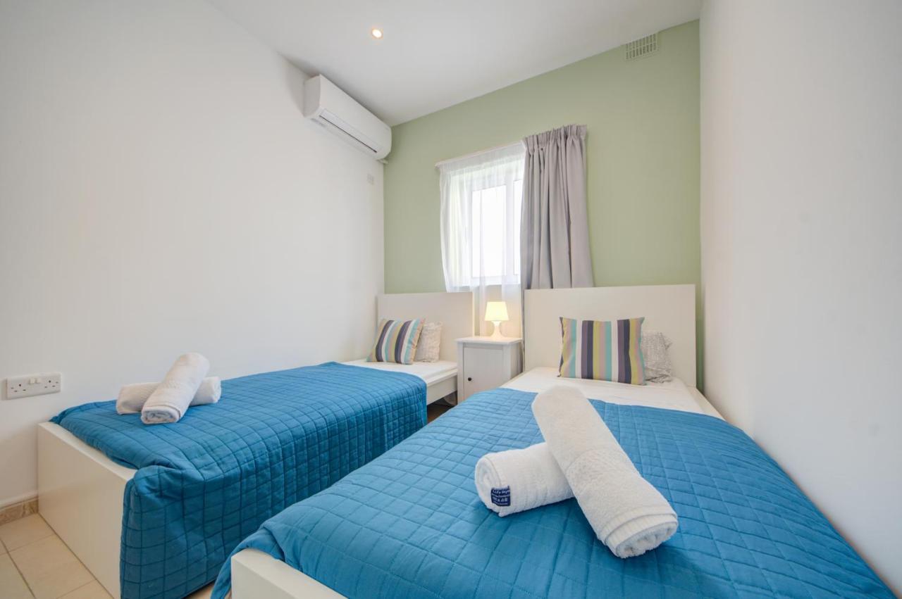 Azure Haven - Gzira Apartments And Penthouse By Shortletsmalta Екстериор снимка